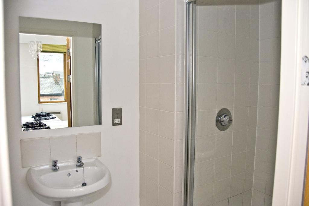 Apartamento Piccadilly Gardens Mánchester Habitación foto